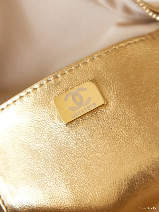 First Bag Ru HANDBAG STAR CHANEL 0730